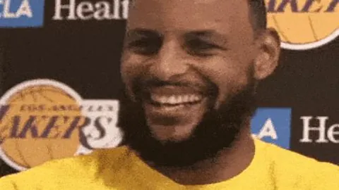 《上海海港20载辉煌纪念典藏册》——独家发售，尊享价328元，限量珍藏！